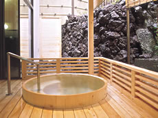 外湯巡りを楽しむ